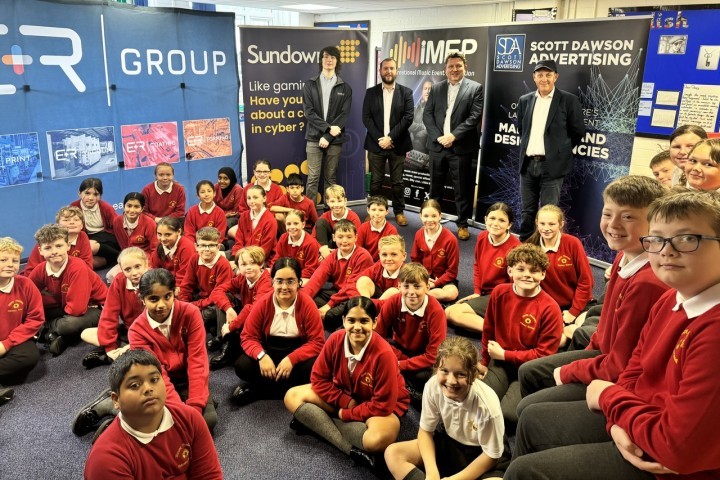 Amazing Accrington business leaders spoke to students at three local primary schools including Mount Pleasant.jpg.jpg