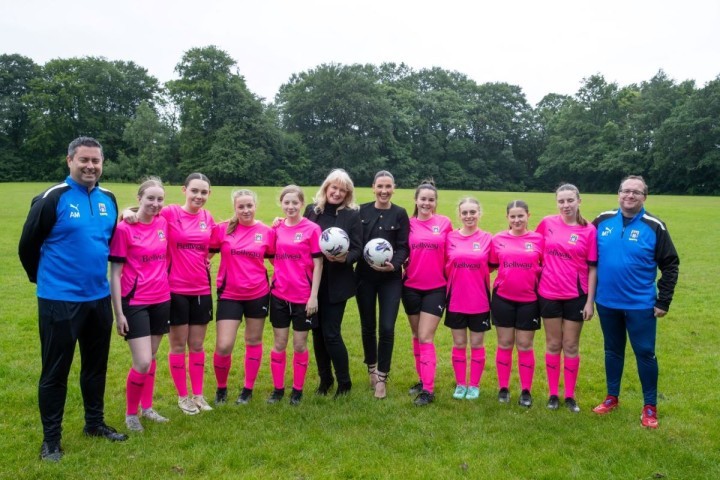 Bellway sponsors Euxton Girls U18s for new season smaller.jpg.jpg